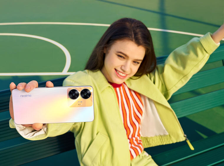 Nowy smartfon realme C55 od dziś dostępny w Polsce