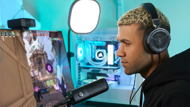 CORSAIR VIRTUOSO PRO - zestaw słuchawkowy dla streamerów i graczy