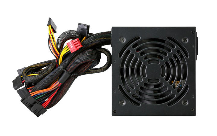 Zalman ZM700-LXII - budżetowy zasilacz do gamingowego PC