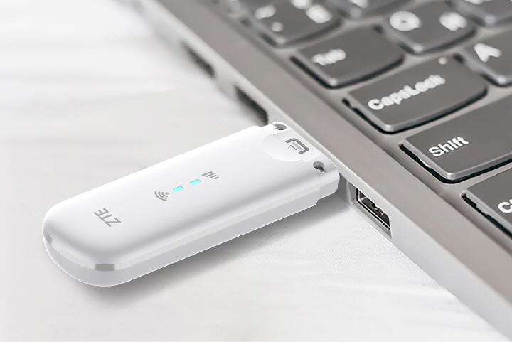ZTE MF79U - mobilne Wi-Fi w samochodzie