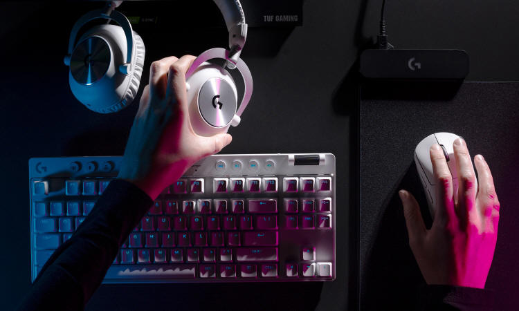 Logitech G - wyższy poziom wydajności z nowymi akcesoriami z serii PRO