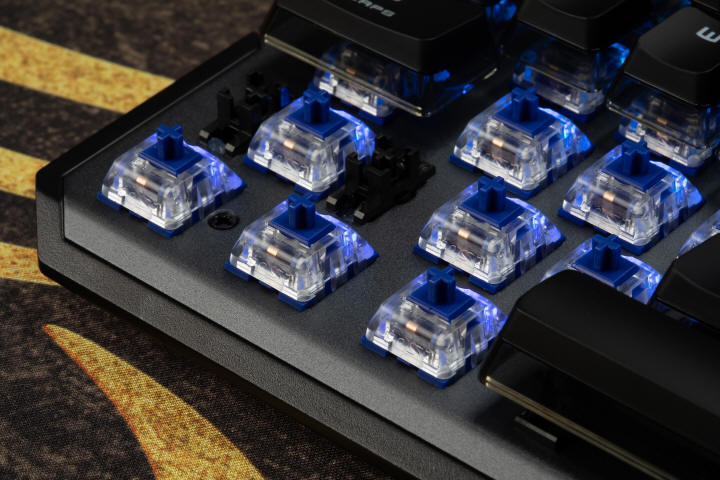 MSI VIGOR GK71 z przełącznikami SONIC BLUE