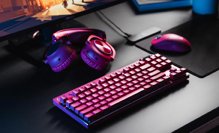 Logitech G - wyższy poziom wydajności z nowymi akcesoriami z serii PRO