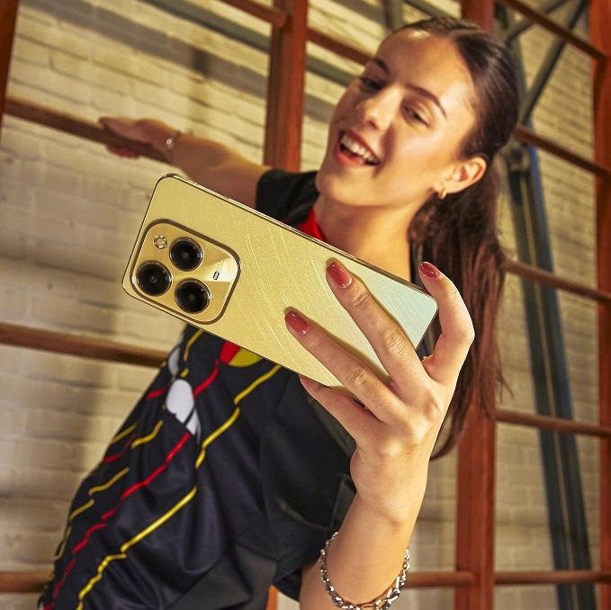 Infinix HOT 40 Pro, HOT 40i oraz SMART 8