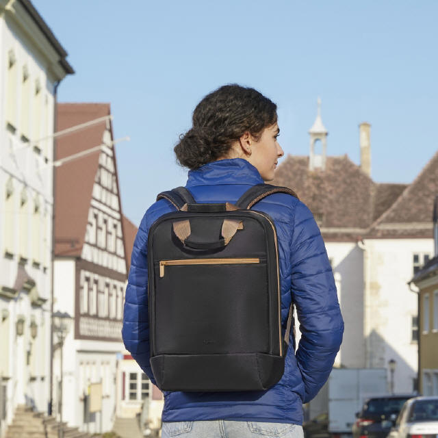 Plecaki Hama z serii Lightweight na laptop i tablet