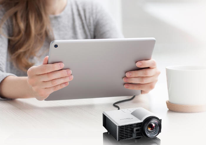Optoma ML1050STi - Ultrakompaktowy projektor o sporych możliwościach
