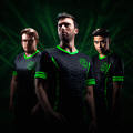 Obrazek Razer prezentuje koszulki Team Razer dla swoich fanów