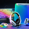 Obrazek Razer Phantom White Collection – Retro klimat w bieli...