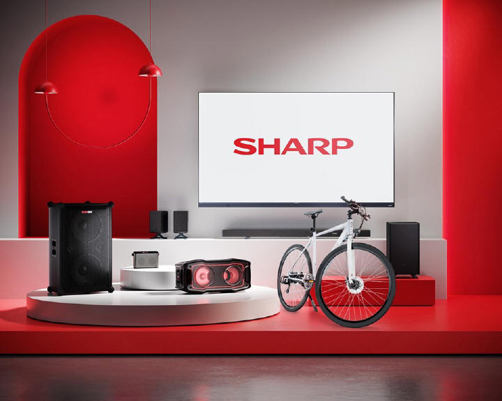 Sharp prezentuje nową erę domowej rozrywki i e-mobilności