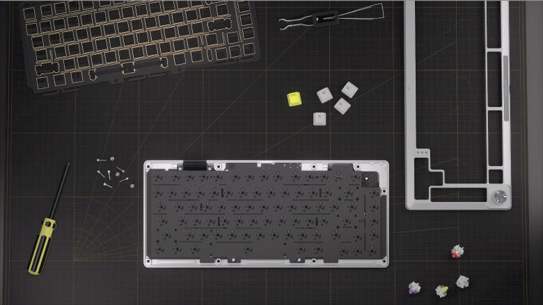 CORSAIR przedstawia klawiaturę ramową MAKR 75 i CORSAIR Web