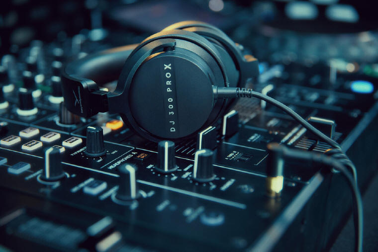 beyerdynamic prezentuje nowe słuchawki DJ-skie