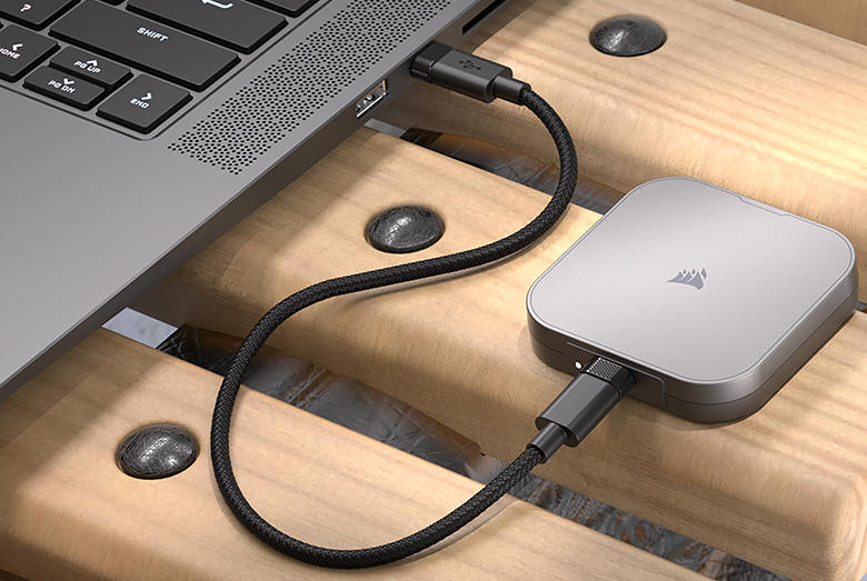 CORSAIR EX400U USB4