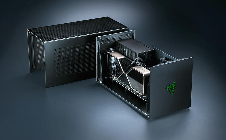 Razer prezentuje - Thunderbolt 5 Dock i obudowa Core X V2