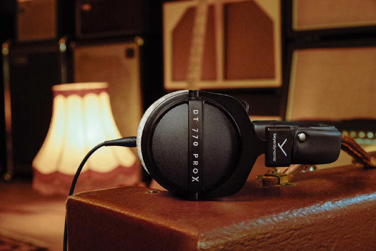 Beyerdynamic rozszerza linię słuchawek PRO o model DT 770 PRO X
