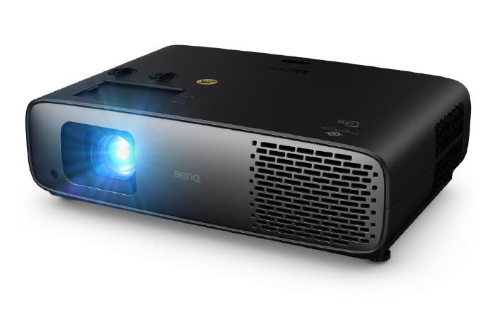 BenQ prezentuje laserowe projektory W5850 i W4100i