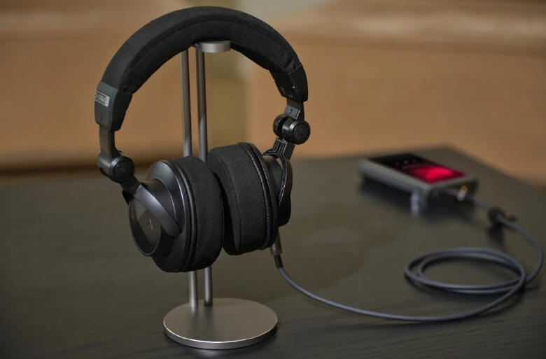 Astell&Kern LUNA i VIRTUOSO - dwa oblicza dźwiękowej perfekcji