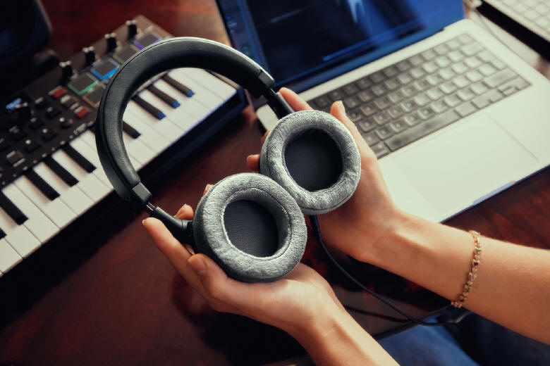 beyerdynamic prezentuje model DT 270 PRO