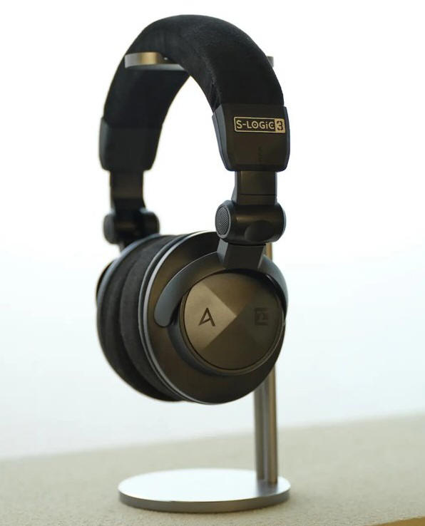 Astell&Kern LUNA i VIRTUOSO - dwa oblicza dźwiękowej perfekcji