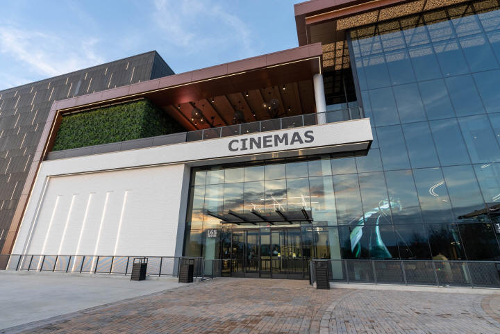 Samsung prezentuje14-metrowy wyświetlacz LED Onyx