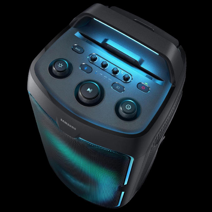 Samsung - funkcja Sports Lighting do g�o�nik�w Sound Tower