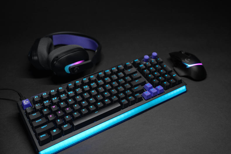 Logitech G og�asza premier� klawiatury gamingowej G512 X