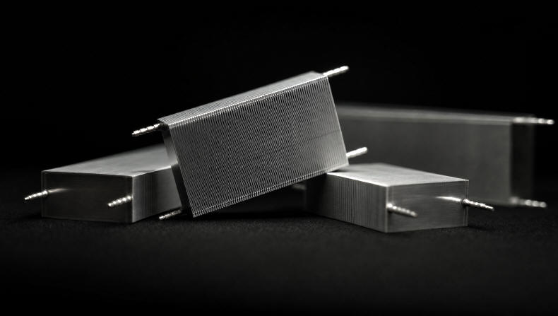 Noctua i Forced Physics DCT - Micro-Channel Array Technology