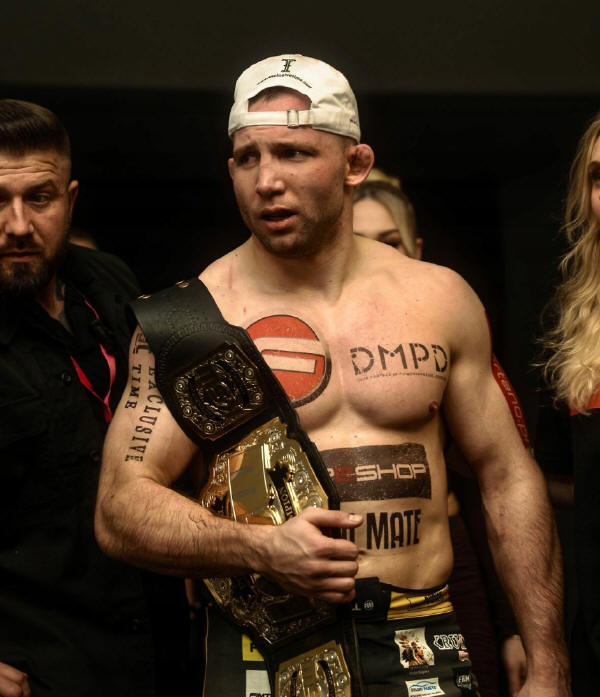 Acer gra z WO�P: dwie aukcje na 34. Fina�