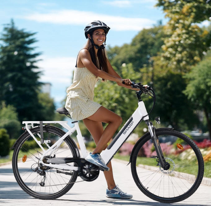 Sharp rozpoczyna sezon 2026 z now� flot� e-bike’�w