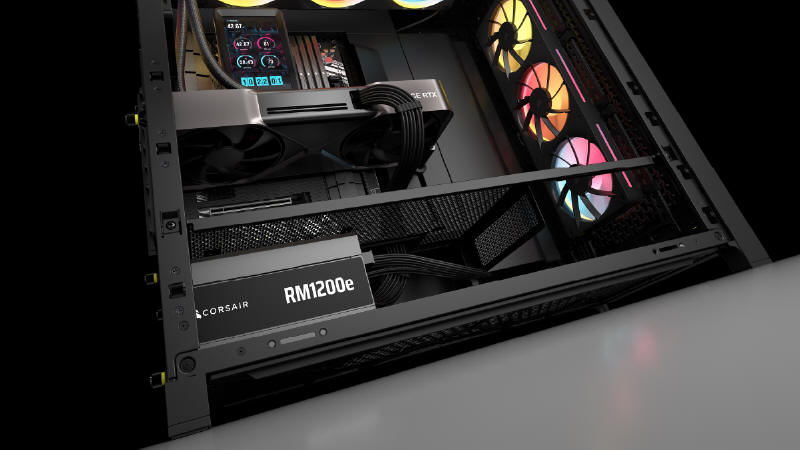CORSAIR wprowadza zasilacz RM1200e