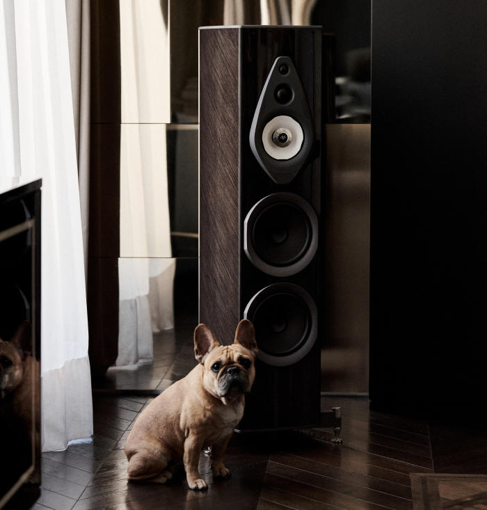Sonus faber rozszerza ofert� o trzy nowe wyko�czenia kolumn...