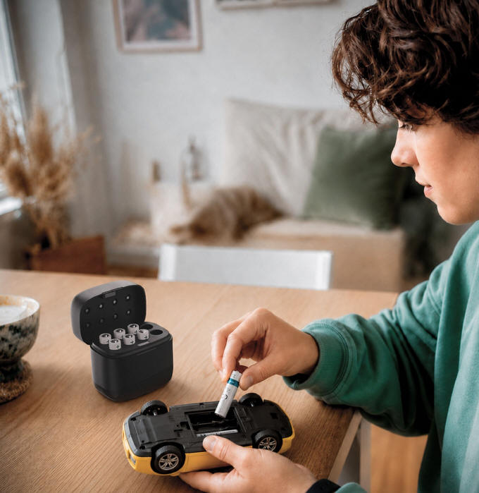 Hama - baterie paluszki z ładowarką USB-C